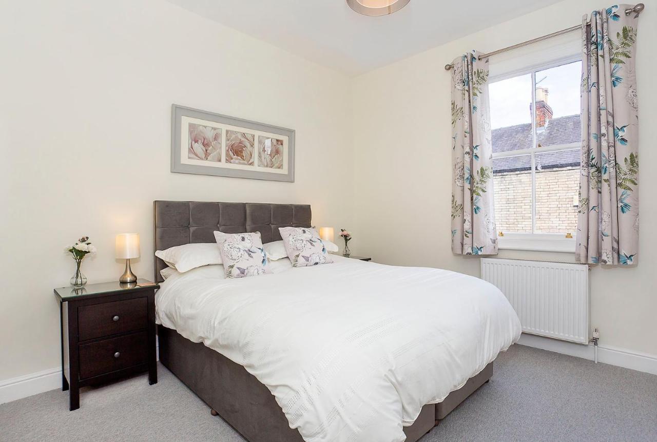 "Falcon'S Nest Retreat" York Extérieur photo